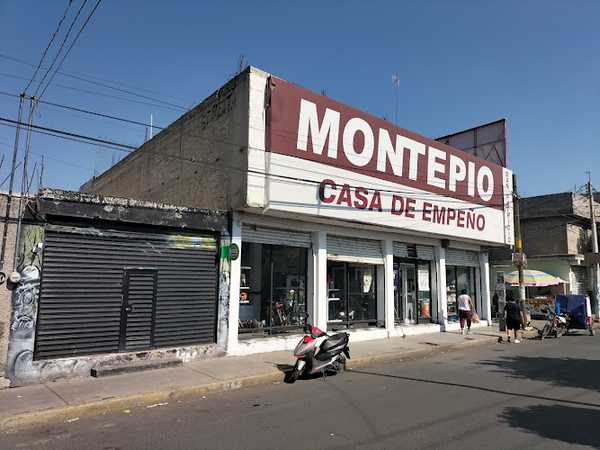 Fotografia tomada fuera de Montepio San Patricio Acuitlapilco - Casa de empeños en Chimalhuacán, Edomex.