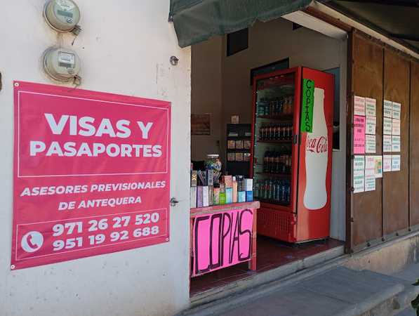 Fotografia tomada fuera de Asesores Previsionales De Antequera - Departamento de Finanzas de la Seguridad Social en Viguera, Oax.