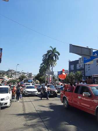 Fotografia tomada fuera de MetLife Grupo KC Acapulco - Agencia de seguros de vida en Acapulco de Juárez, Gro.