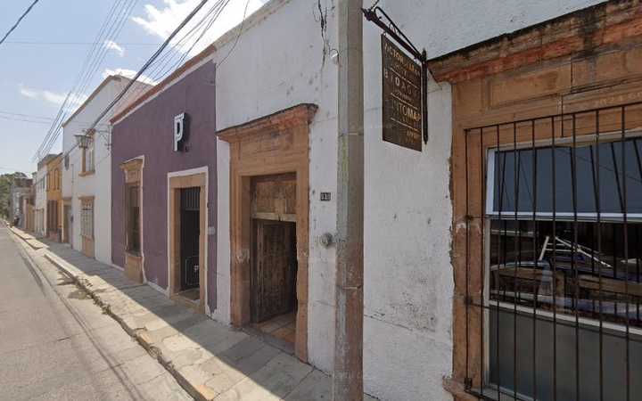 Fotografia tomada fuera de De León y Asociados - Insurance agency en Lagos de Moreno, Jal.