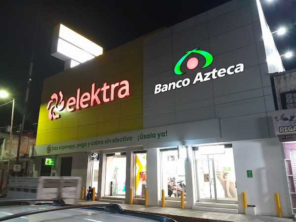 Fotografia tomada fuera de Banco Azteca - Banco en Martínez de la Torre, Ver.