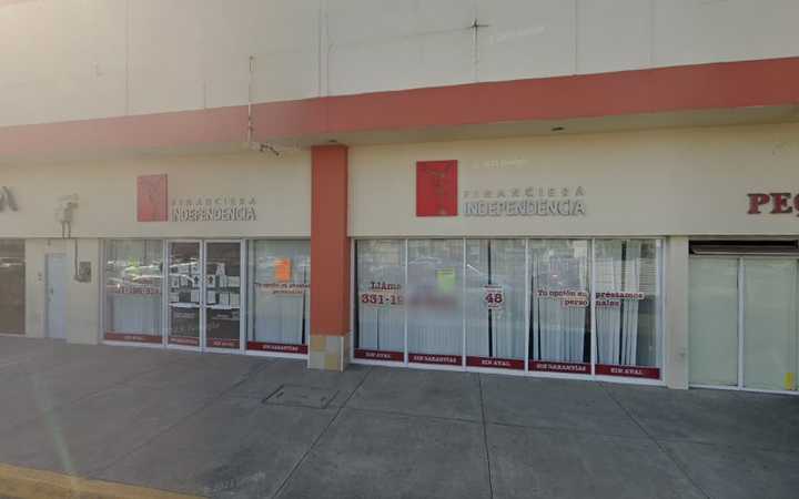 Fotografia tomada fuera de Financiera Independencia - Oficinas de empresa en La Unión del Cuatro, Jal.