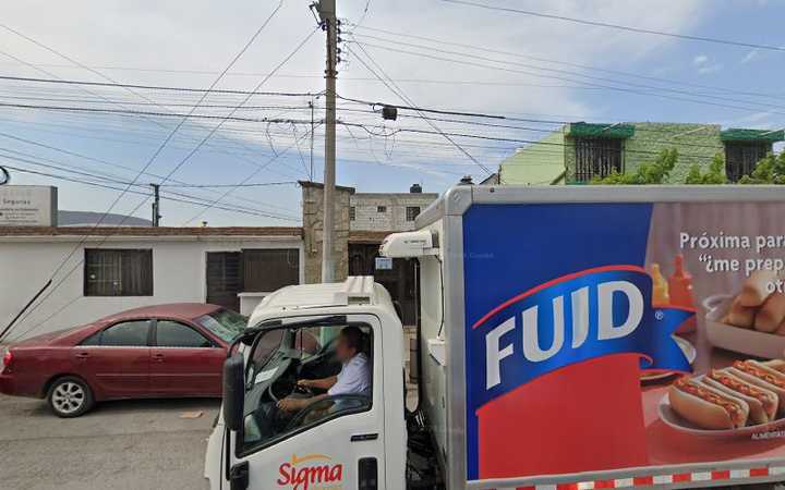 Fotografia tomada fuera de MCE Seguros - Auto insurance agency en Saltillo, Coah.