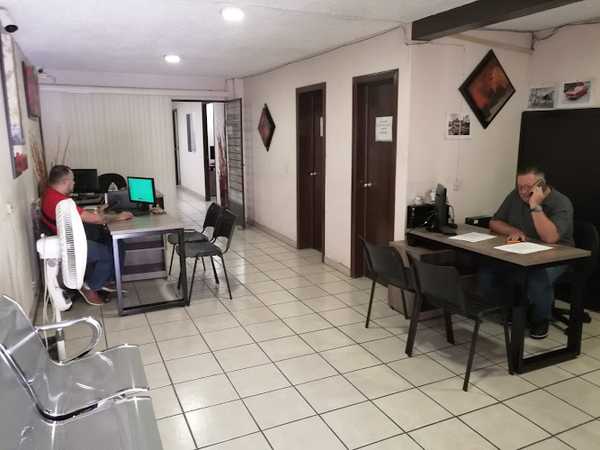 Fotografia tomada fuera de MUTUVIAL AUTO PROTECCION - Compañía de seguros en Guadalajara, Jal.
