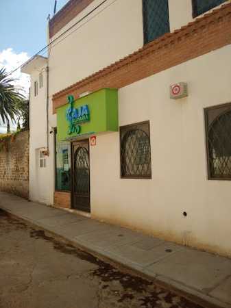 Fotografia tomada fuera de CAJA SOLIDARIA EPITACIO HUERTA - Banco en Contepec, Mich.