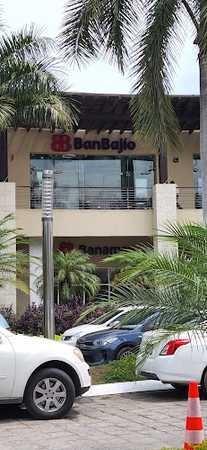 Fotografia tomada fuera de BanBajío Sucursal Puerto Vallarta - Banco en Puerto Vallarta, Jal.