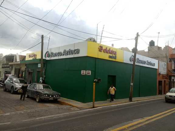 Fotografia tomada fuera de Banco Azteca - Banco en San Salvador el Seco, Pue.