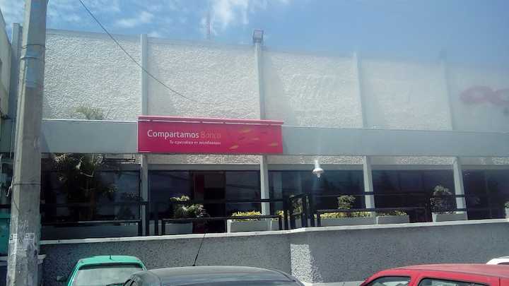 Fotografia tomada fuera de Compartamos Banco - Institución financiera en Comitán de Domínguez, Chis.