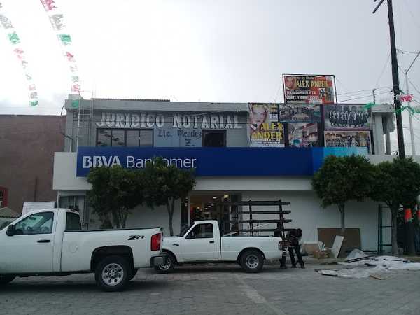Fotografia tomada fuera de Banco BBVA - Banco en Huejotzingo, Pue.
