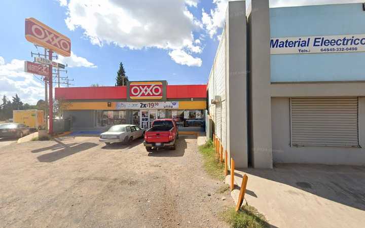 Fotografia tomada fuera de Western Union - Money transfer service en Cananea, Son.