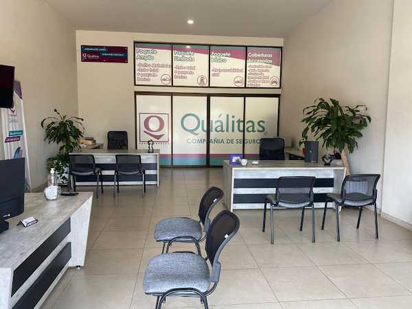 Fotografia tomada fuera de Quálitas - Asesores Especializados Sucursal Los Reyes (Punto de venta autorizado) - Compañía de seguros en Los Reyes de Salgado, Mich.
