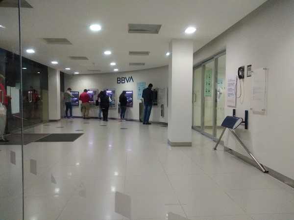 Fotografia tomada fuera de BBVA Centro Pyme - Servicio de administración de empresas en Ameca, Jal.
