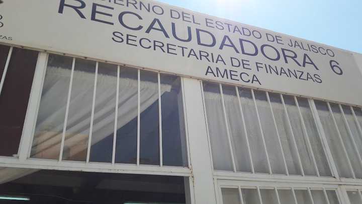 Fotografia tomada fuera de Recaudadora 6, Secretaria De Finanzas Del Estado de Jalisco - Oficina de administración tributaria en Ameca, Jal.