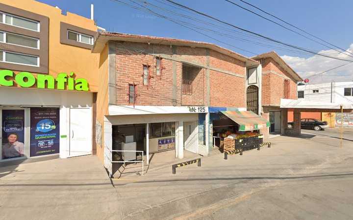 Fotografia tomada fuera de Vale Confia - Institución financiera en San Luis Potosí, S.L.P.