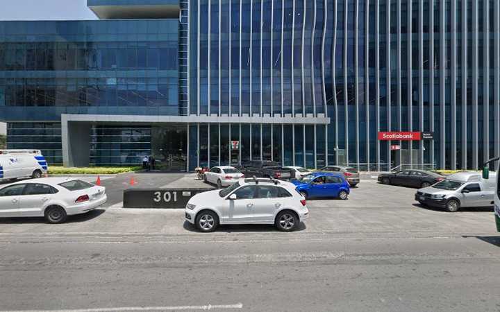 Fotografia tomada fuera de Attendo Oficinas Centrales - Financial planner en San Pedro Garza García, N.L.