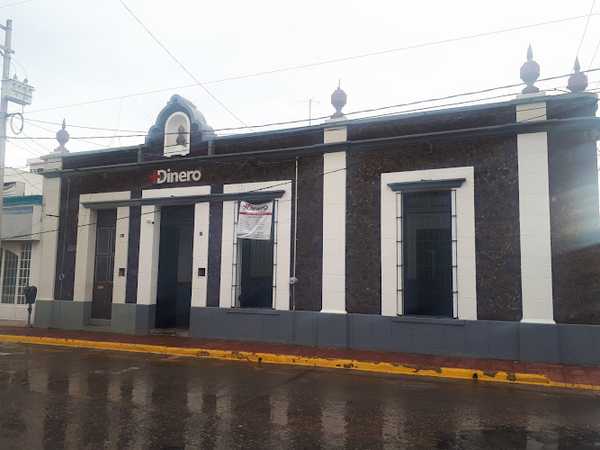 Fotografia tomada fuera de Más Dinero Financiera Ciudad Guzmán - Oficina de la Administración en Cdad. Guzmán, Jal.