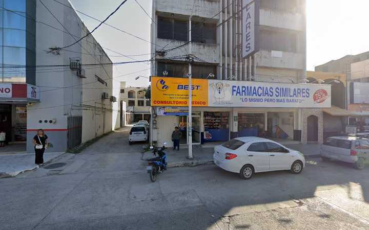 Fotografia tomada fuera de Unión de Crédito Mante - Banco en Cdad. Mante, Tamps.
