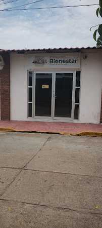 Fotografia tomada fuera de Banco del Bienestar - Reforma de Pineda - Banco en Reforma de Pineda, Oax.
