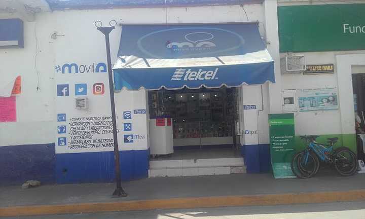 Fotografia tomada fuera de MovilExpert Matriz - Tienda de móviles en Zimatlán de Álvarez, Oax.