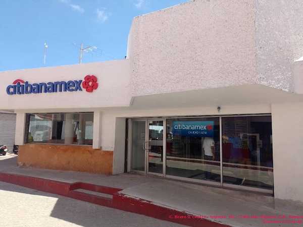 Fotografia tomada fuera de Sucursal Banamex Isla Mujeres, Q. Roo - Banco en Quintana Roo, Q.R.