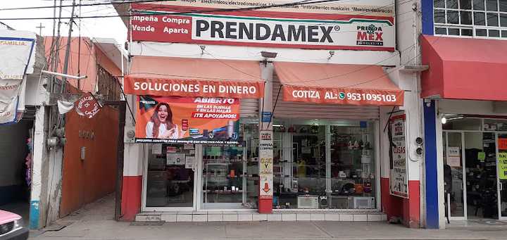 Fotografia tomada fuera de Prenda Mex 1717 - Casa de empeños en Heroica Cdad. de Huajuapan de León, Oax.