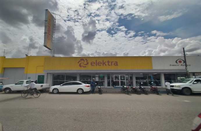 Fotografia tomada fuera de Presta Prenda - Casa de empeños en Huatabampo, Son.