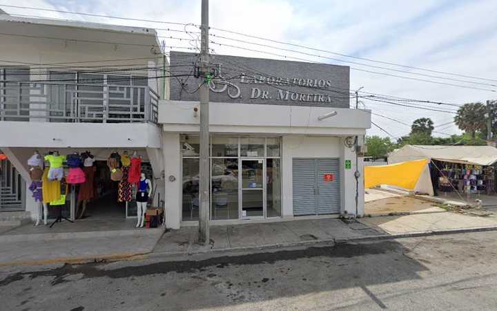 Fotografia tomada fuera de FAMSA MONTEMORELOS - BANCO - Banco en Montemorelos, N.L.