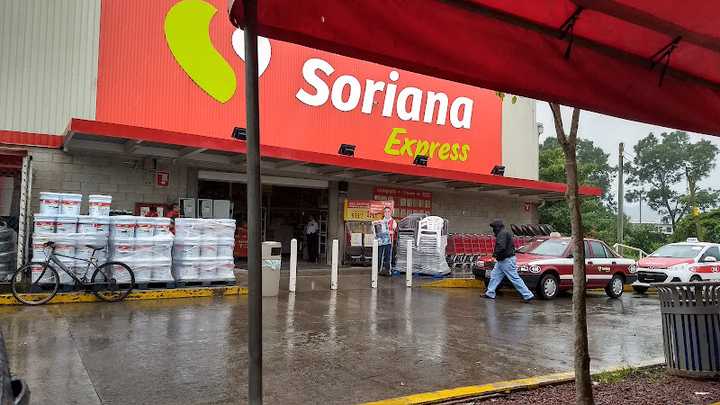 Fotografia tomada fuera de Soriana Express Misantla - Supermercado en Misantla, Ver.
