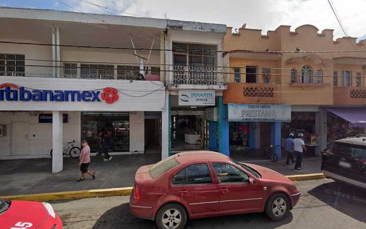 Fotografia tomada fuera de prestamil - Casa de empeños en Cuitláhuac, Ver.