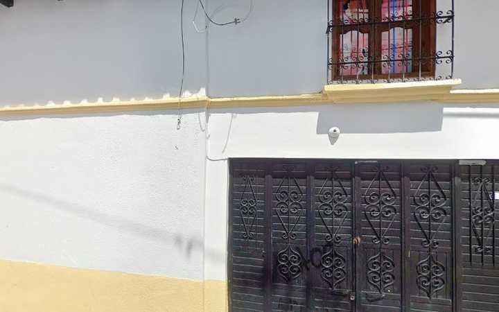 Fotografia tomada fuera de Centro de Apoyo Al Microempresario - Banco en San Cristóbal de las Casas, Chis.