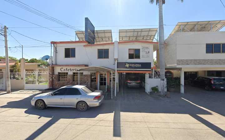 Fotografia tomada fuera de Lic Francisco Livino Solis Narin - Corredor de seguros en Guasave, Sin.