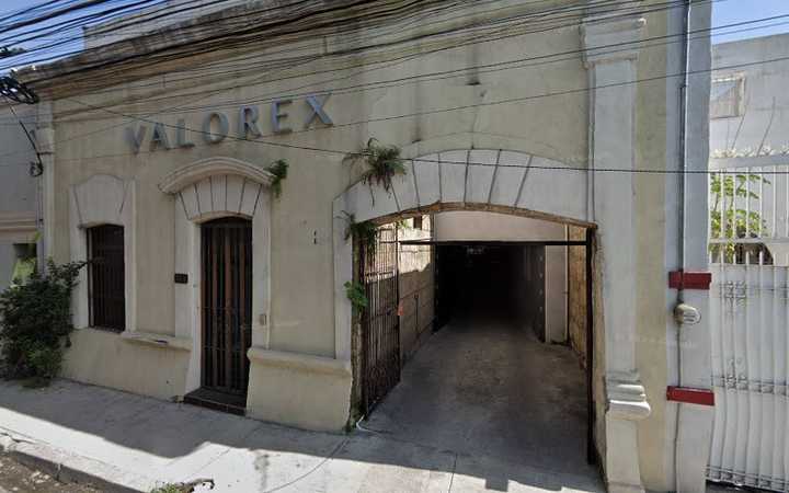 Fotografia tomada fuera de VALOREX - Institución financiera en Monterrey, N.L.